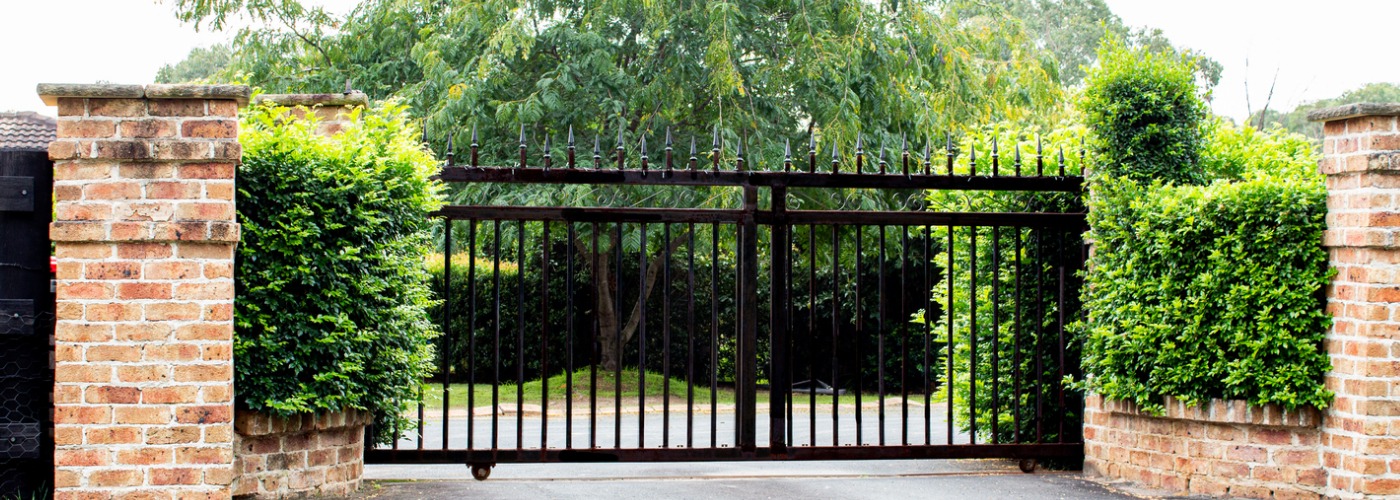 Residential Gate Operators for Secure, Convenient Home Access